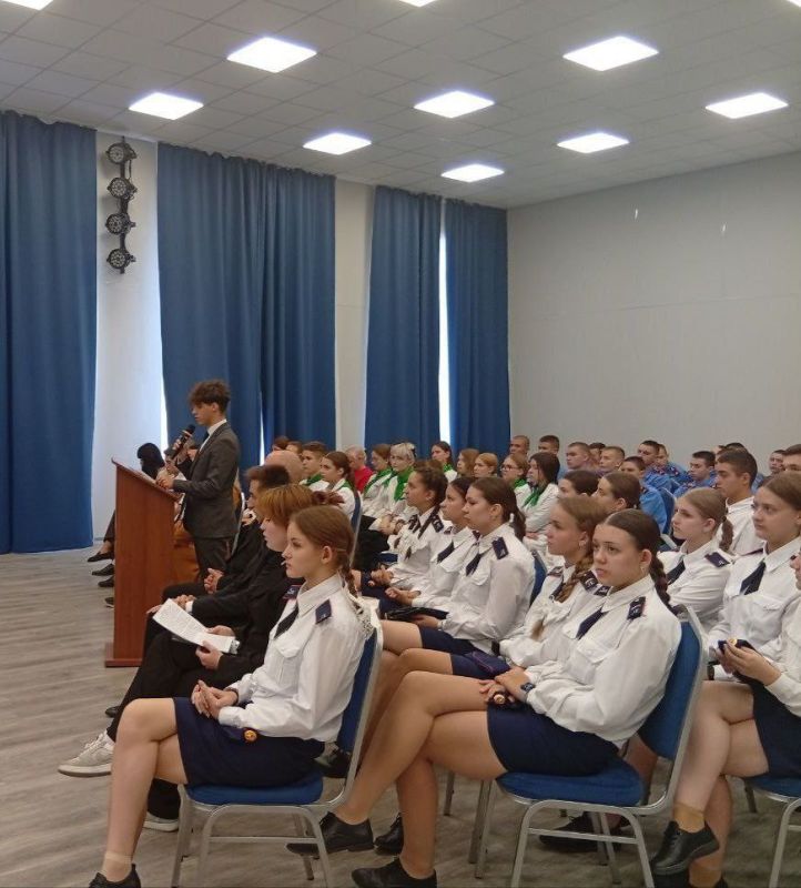 Сергей Желновач: Сегодня, вместе с представителями молодёжи округа принял участие в межрегиональном телемосте «Хабаровск — Луганск», прошедшем под эгидой проекта «Дальний Восток. Росгвардия на связи» Сергей Желновач: Сегодня, вместе с представителями молодёжи округа принял участие в межрегиональном телемосте «Хабаровск — Луганск», прошедшем под эгидой проекта «Дальний Восток. Росгвардия на связи»