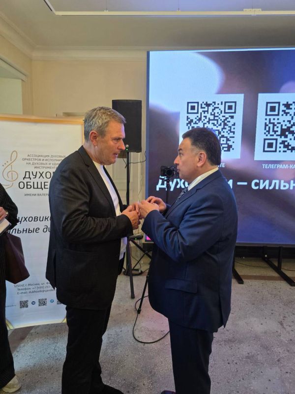  :             ,     XI      -