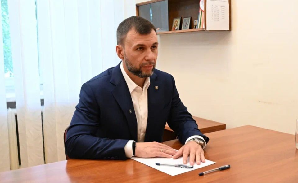 Сергей Кравцов обсудил с главой ДНР восстановление учебных заведений в регионе Сергей Кравцов обсудил с главой ДНР восстановление учебных заведений в регионе