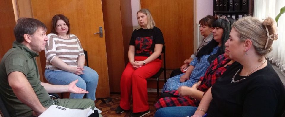 Наталья Бегуненко: По поручению Главы ДНР Дениса Пушилина в Петровском районе продолжаются встречи с населением Наталья Бегуненко: По поручению Главы ДНР Дениса Пушилина в Петровском районе продолжаются встречи с населением