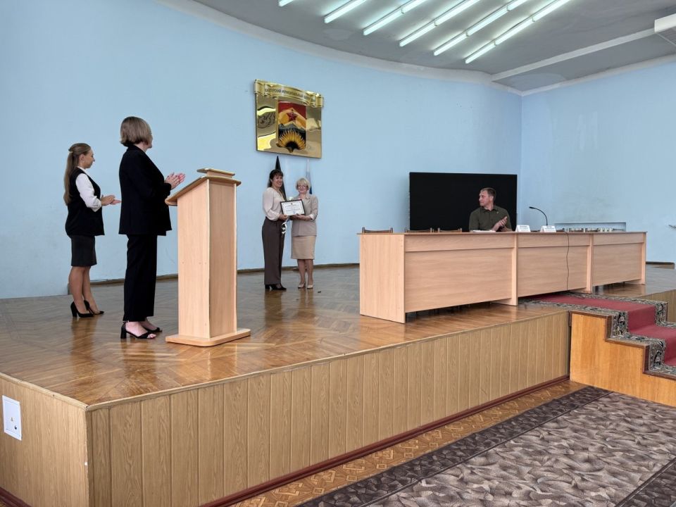 Александр Шатов: Аппаратное совещание в Администрации Шахтерского муниципального округа Александр Шатов: Аппаратное совещание в Администрации Шахтерского муниципального округа