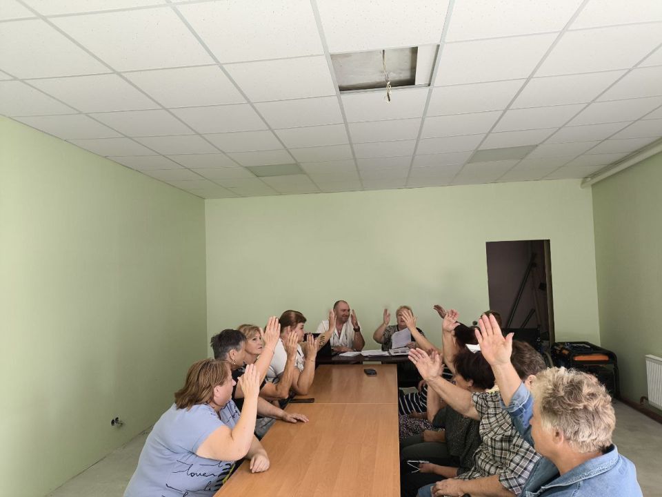 Жители п. Красный Партизан и пгт Верхнеторецкое объединились в ТОС «Родные просторы» Жители п. Красный Партизан и пгт Верхнеторецкое объединились в ТОС «Родные просторы»