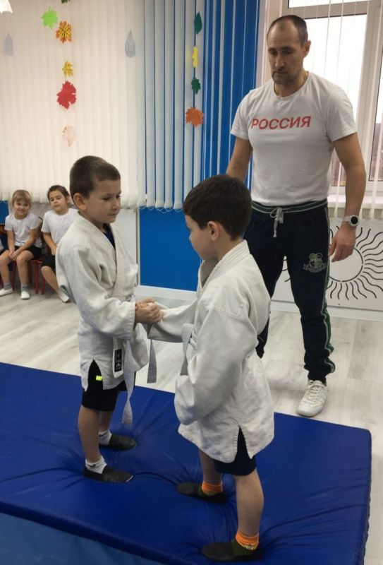 � ������ ���������� ������� �������� ����� ��� ������� ������� � ����������� ������� ���� � 1 ��������� ������ ������������� ����������� ������� � �������� ������ ������ �� ����� ��� �������