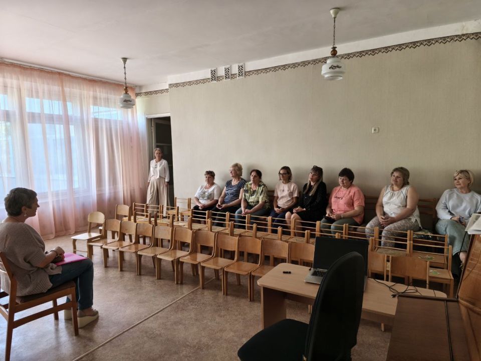 Иван Адамец: В детском саду № 351 состоялась встреча коллектива с заместителем руководителя управы Куйбышевского района, Еленой Строгановой Иван Адамец: В детском саду № 351 состоялась встреча коллектива с заместителем руководителя управы Куйбышевского района, Еленой Строгановой