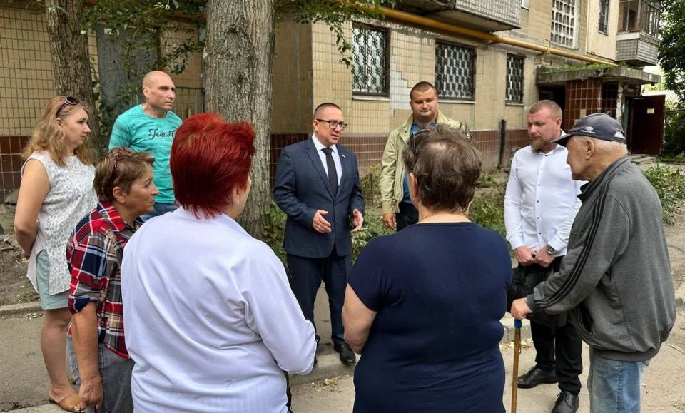 Депутаты Народного Совета: ежедневная борьба за воду Депутаты Народного Совета: ежедневная борьба за воду