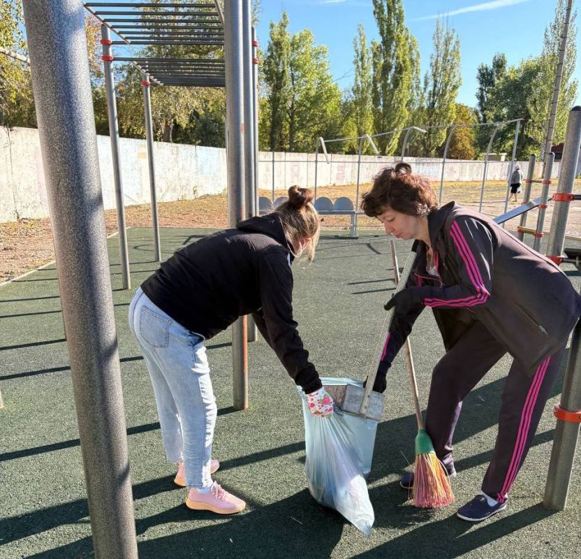В Кировском ведутся работы по благоустройству В Кировском ведутся работы по благоустройству