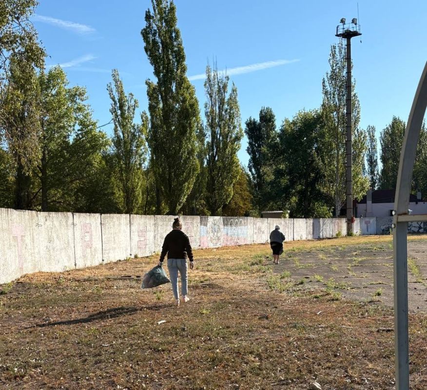 В Кировском ведутся работы по благоустройству В Кировском ведутся работы по благоустройству