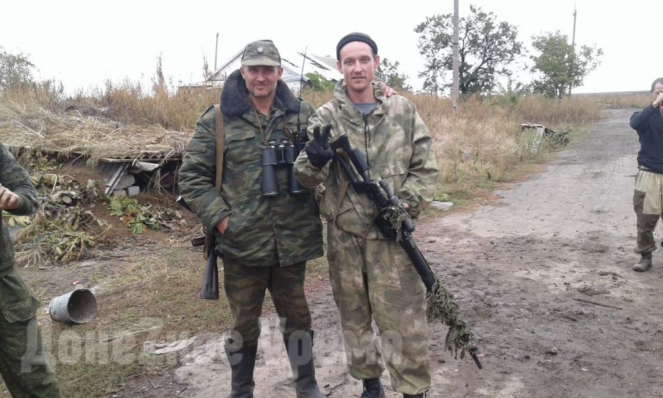 "Нас там было четыре роты": ветеран ополчения вспомнил об обороне ММК имени Ильича "Нас там было четыре роты": ветеран ополчения вспомнил об обороне ММК имени Ильича