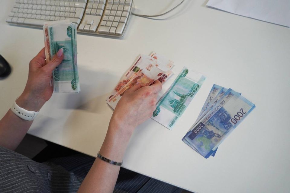 В региональном отделении Социального фонда России рассказали, какие положены участникам спецоперации на Украине пенсии по инвалидности в ДНР в 2025 году В региональном отделении Социального фонда России рассказали, какие положены участникам спецоперации на Украине пенсии по инвалидности в ДНР в 2025 году