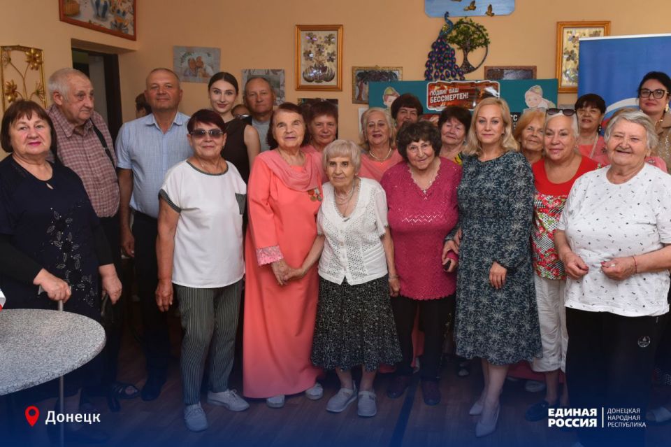 Тёплая встреча в честь великой Победы Тёплая встреча в честь великой Победы