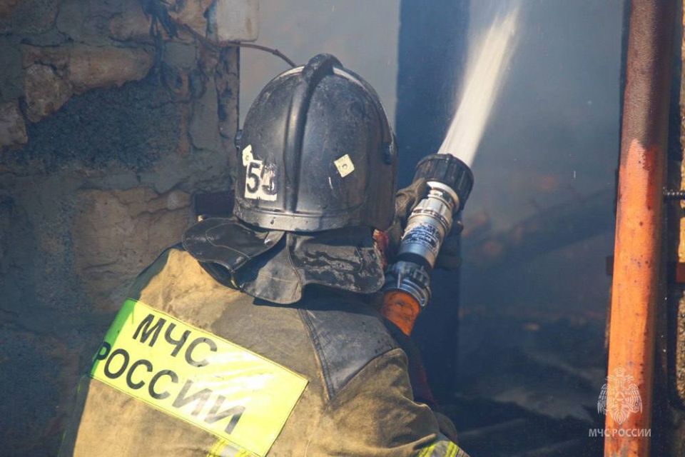 #МЧСДНР_СВОД за сутки. Ликвидировано 76 пожаров, из них 38 – ландшафтные