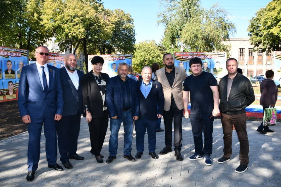 С Днём Рождения родной город! С Днём Рождения родной город!