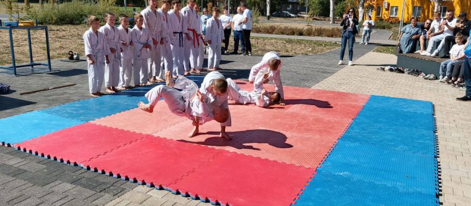 Виктория Жукова: Сегодня в сквере Нижегородский прошло спортивное мероприятие Виктория Жукова: Сегодня в сквере Нижегородский прошло спортивное мероприятие