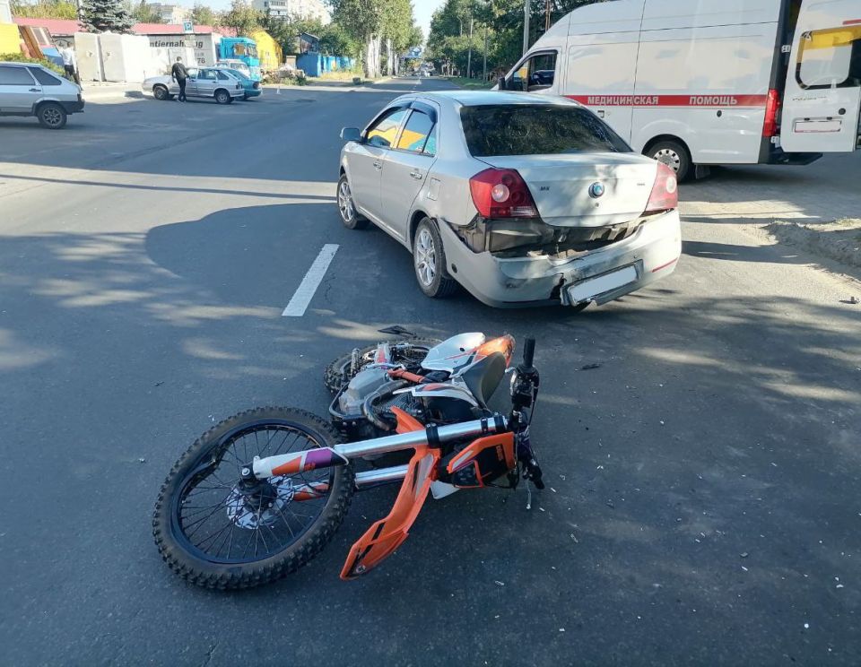 За выходные дни в результате ДТП травмированы 4 несовершеннолетних За выходные дни в результате ДТП травмированы 4 несовершеннолетних