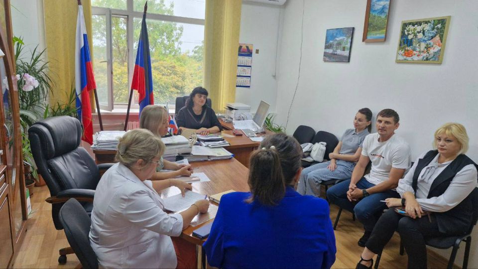 На прошлой неделе состоялось очередное заседание штаба по здравоохранению в Мангушском округе