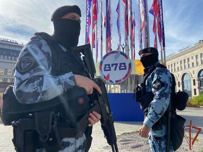 Росгвардия обеспечила безопасность москвичей и гостей столицы в День города Росгвардия обеспечила безопасность москвичей и гостей столицы в День города