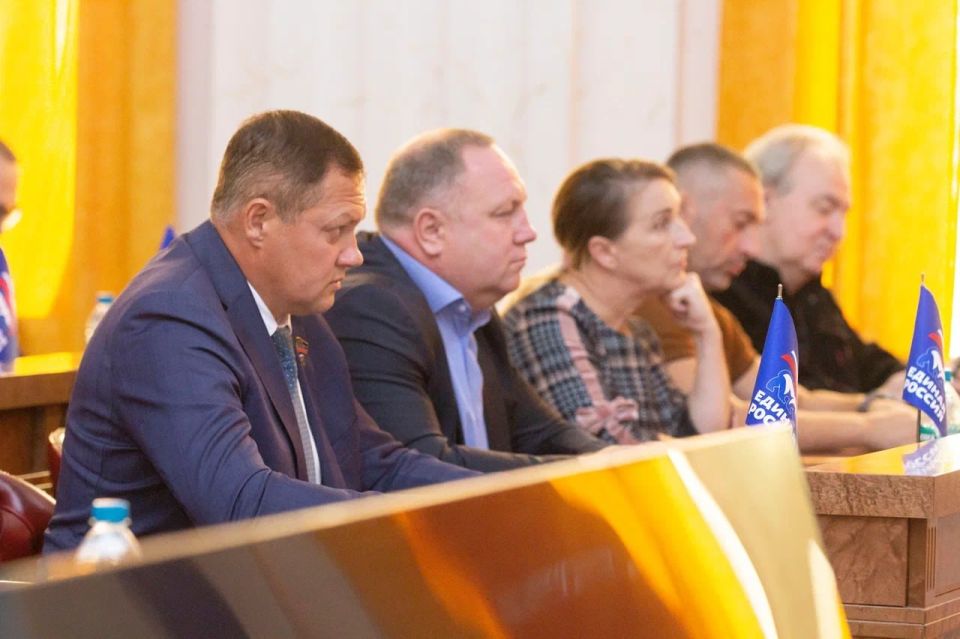 Сергей Прокопенко: Состоялось 71-е пленарное заседание Народного Совета Донецкой Народной Республики I созыва Сергей Прокопенко: Состоялось 71-е пленарное заседание Народного Совета Донецкой Народной Республики I созыва