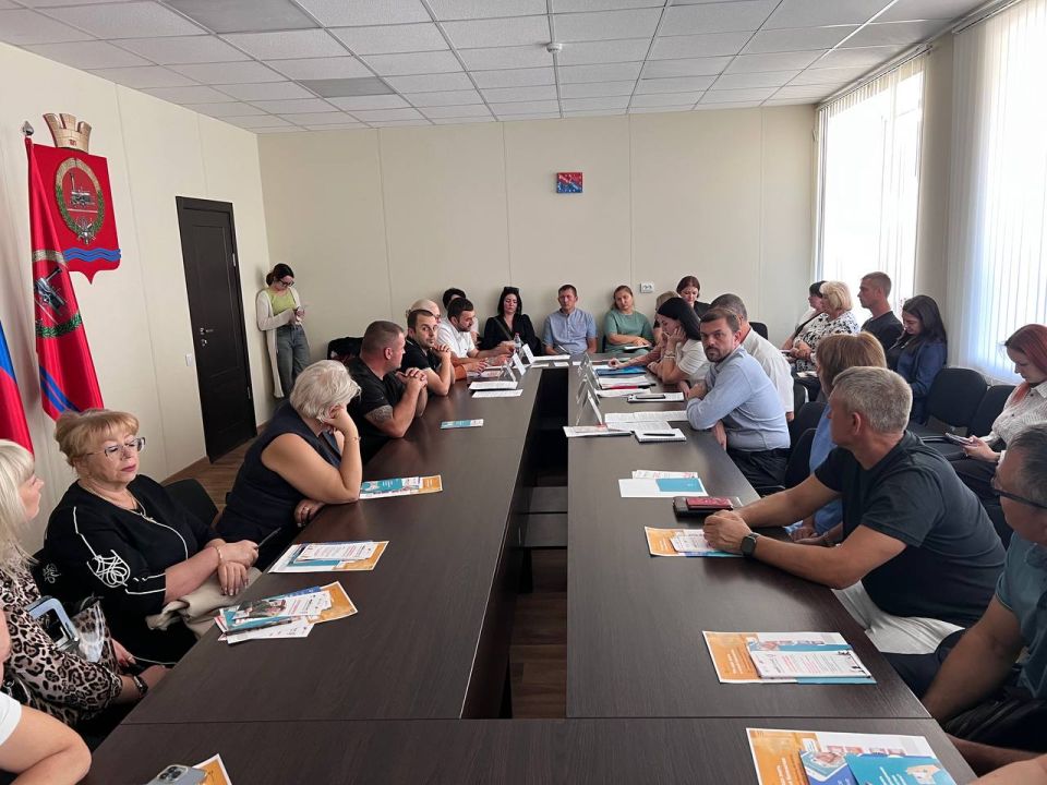 Рабочая встреча в рамках партийного проекта «Предпринимательство» Рабочая встреча в рамках партийного проекта «Предпринимательство»