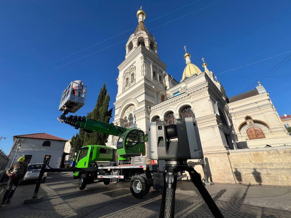 Михаил Развожаев: В Севастополе стартовала подготовка к реставрации двух значимых соборов — федерального и регионального значения Михаил Развожаев: В Севастополе стартовала подготовка к реставрации двух значимых соборов — федерального и регионального значения