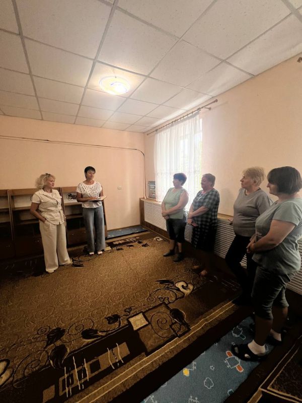 Встреча с трудовым коллективом Встреча с трудовым коллективом
