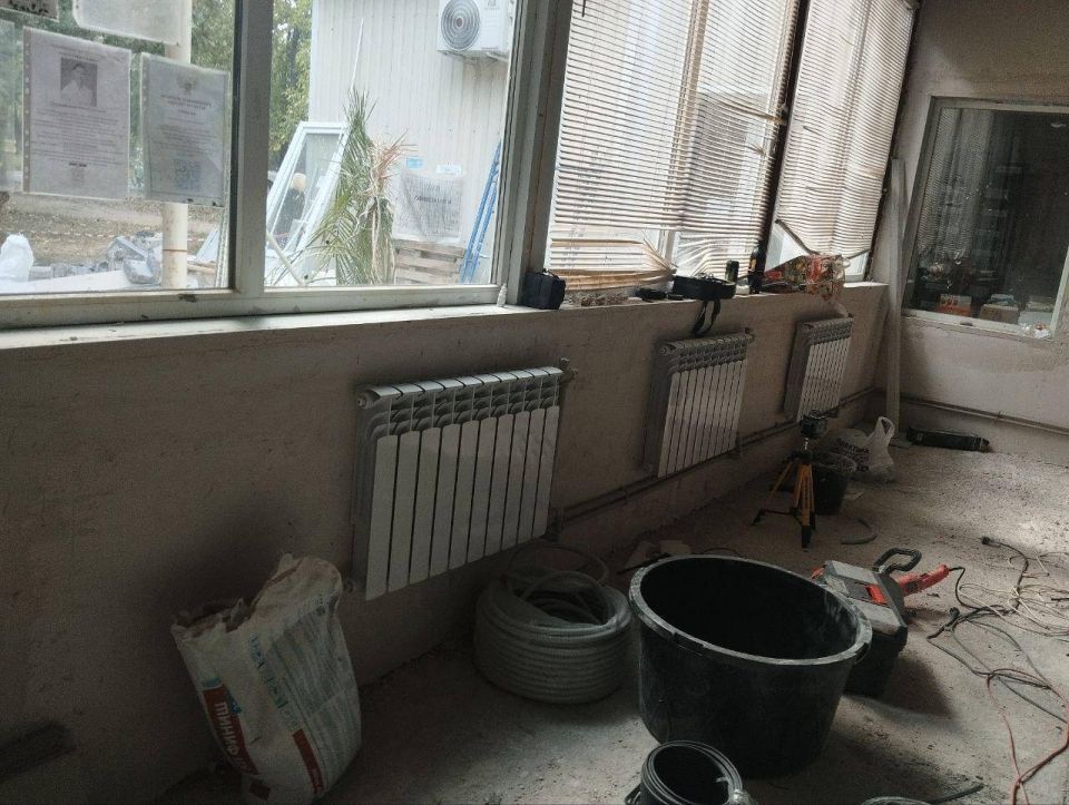 Виктория Жукова: Нижегородские специалисты продолжают восстанавливать помещения горбольницы в Харцызске Виктория Жукова: Нижегородские специалисты продолжают восстанавливать помещения горбольницы в Харцызске
