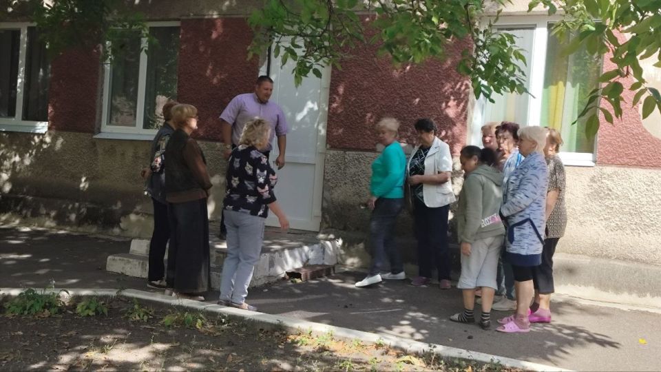 Иван Приходько: В Калининском внутригородском районе Горловки прошли встречи с жителями Иван Приходько: В Калининском внутригородском районе Горловки прошли встречи с жителями