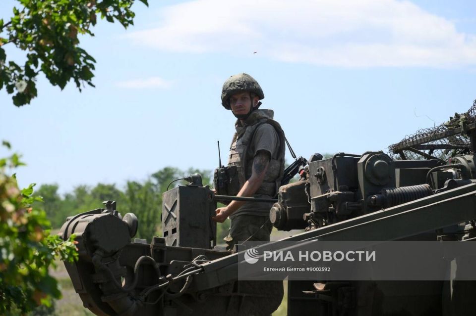 Боевая работа расчёта 203-мм самоходной пушки 2С7М «Малка» из состава группировки войск «Центр» на Покровском (Красноармейском) направлении Боевая работа расчёта 203-мм самоходной пушки 2С7М «Малка» из состава группировки войск «Центр» на Покровском (Красноармейском) направлении