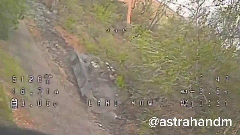 Дмитрий Астрахань: Уничтожение БМП-2 ВСУ в Димитрове