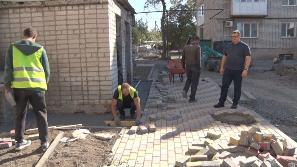 Василий Овчаров: В Новоазовском муниципальном округе продолжаются работы по благоустройству Василий Овчаров: В Новоазовском муниципальном округе продолжаются работы по благоустройству