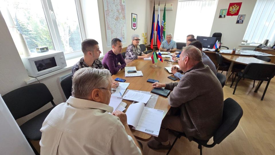 Николай Михайлов: Провел оперативное совещание по текущим вопросам Николай Михайлов: Провел оперативное совещание по текущим вопросам