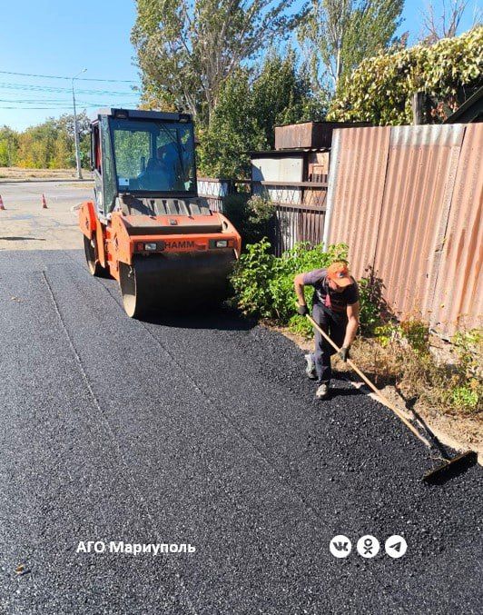 «Мариупольавтодор» обновляет еще одну дорогу в Ильичевском районе «Мариупольавтодор» обновляет еще одну дорогу в Ильичевском районе