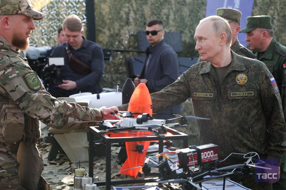 Олег Царёв: Владимир Путин сегодня принял участие в учениях «Запад-2025» на полигоне Мулино в Нижегородской области Олег Царёв: Владимир Путин сегодня принял участие в учениях «Запад-2025» на полигоне Мулино в Нижегородской области