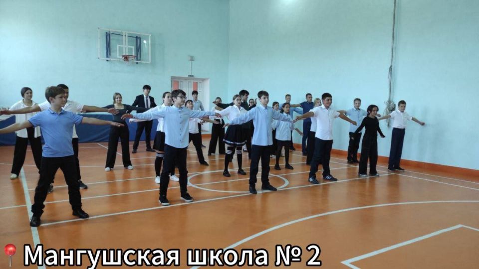 В рамках проекта «Детский спорт» в Мангушском округе стартовала акция «Зарядка от нас – здоровье для вас» В рамках проекта «Детский спорт» в Мангушском округе стартовала акция «Зарядка от нас – здоровье для вас»