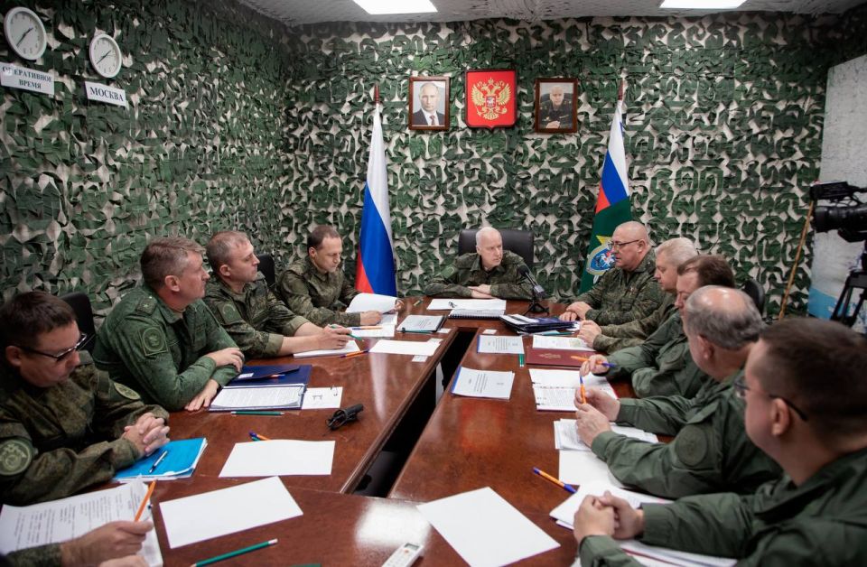 Председатель СК России провел оперативное совещание в Луганске Председатель СК России провел оперативное совещание в Луганске