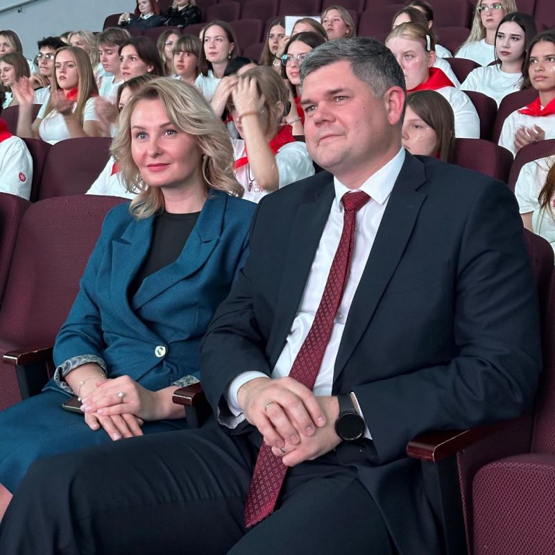 В Ульяновске завершилась «Университетская смена» для ребят из ДНР В Ульяновске завершилась «Университетская смена» для ребят из ДНР