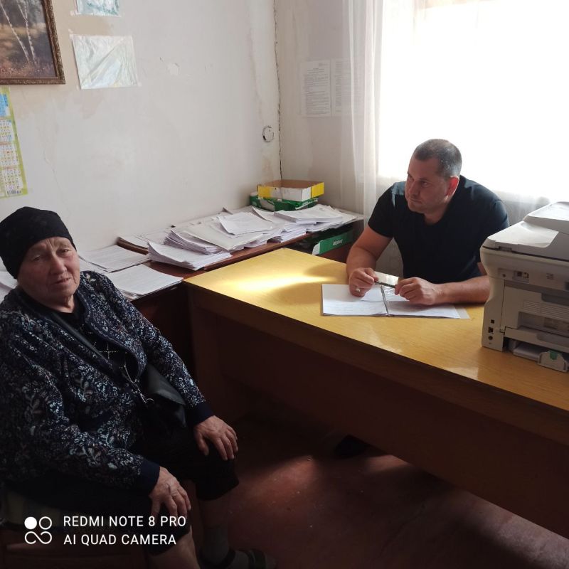 17 сентября депутат Старобешевского муниципального совета Артем Менякин провел с жителями села Петровское 17 сентября депутат Старобешевского муниципального совета Артем Менякин провел с жителями села Петровское