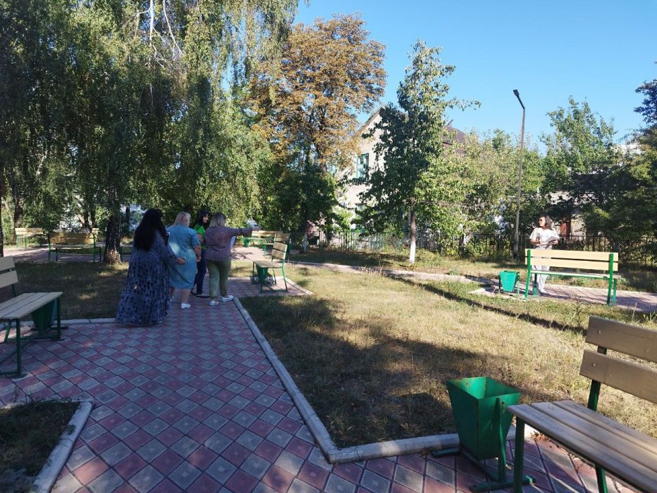 Сергей Желновач: В рамках партийного проекта "Городская среда" на основании утвержденной муниципальной программы "Формирование комфортной городской среды, на территории городского округа Дебальцево Донецкой Народной... Сергей Желновач: В рамках партийного проекта "Городская среда" на основании утвержденной муниципальной программы "Формирование комфортной городской среды, на территории городского округа Дебальцево Донецкой Народной...