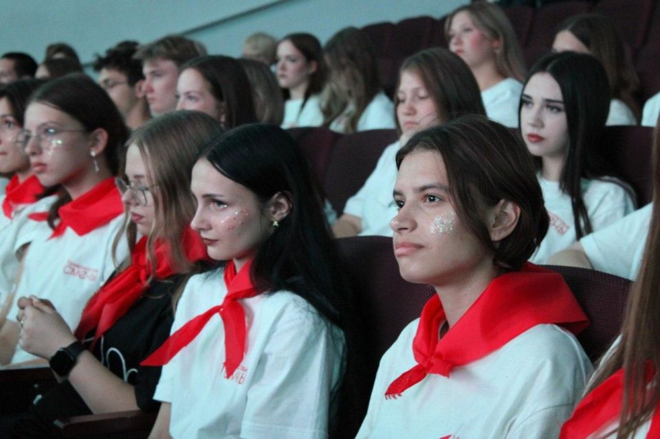 В Ульяновске завершилась «Университетская смена» для ребят из ДНР В Ульяновске завершилась «Университетская смена» для ребят из ДНР