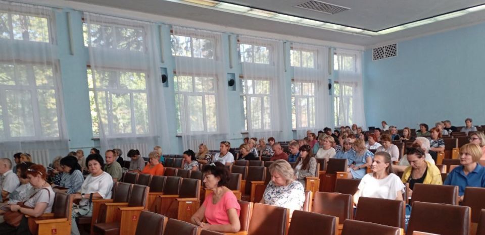 В Администрации Шахтерского муниципального округа проведен семинар с участием государственного инспектора труда Юго-Западной трудинспекции Чуприны Татьяны Юрьевны В Администрации Шахтерского муниципального округа проведен семинар с участием государственного инспектора труда Юго-Западной трудинспекции Чуприны Татьяны Юрьевны