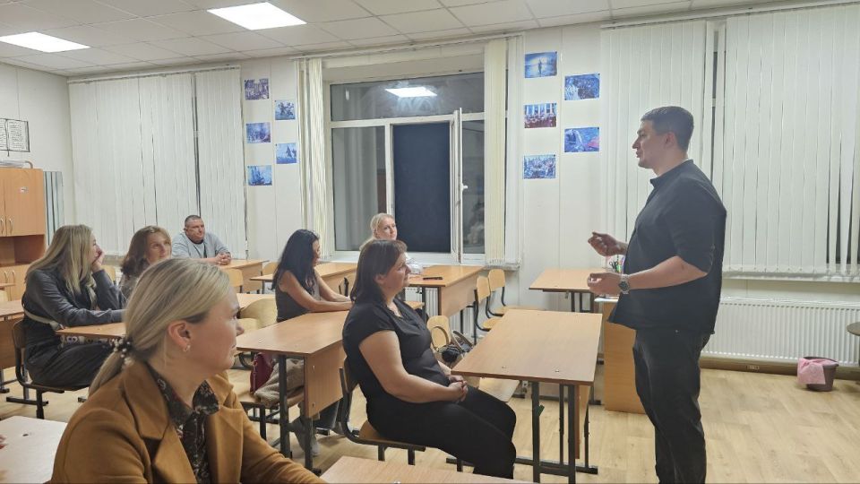 Встреча с родительской общественностью Встреча с родительской общественностью