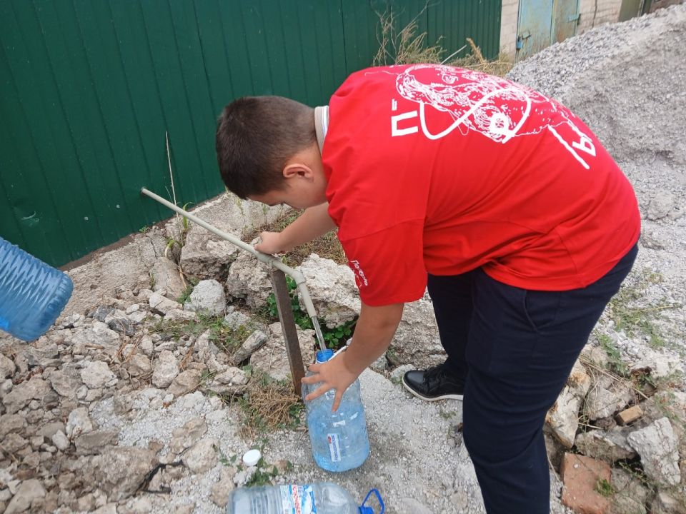 Ребята Кировского продолжают участвовать в акции "Эстафета добра" Ребята Кировского продолжают участвовать в акции "Эстафета добра"