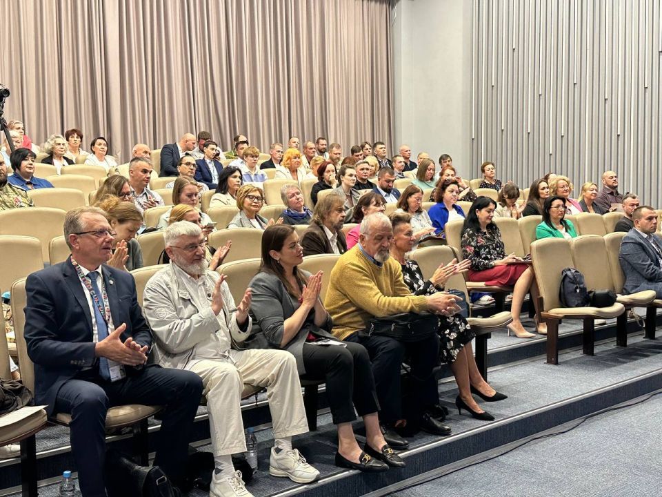 «Умерла и родилась заново, чтобы жить»: наши герои рядом «Умерла и родилась заново, чтобы жить»: наши герои рядом