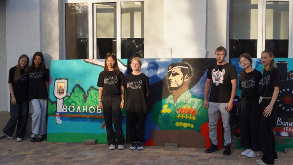 Конкурс граффити «Волноваха – наш город-герой» Конкурс граффити «Волноваха – наш город-герой»