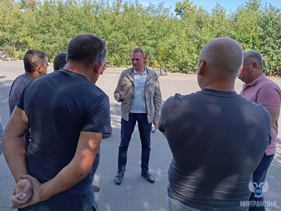 В Донецке прошло информационно-профилактическое мероприятие по предупреждению нарушений законодательства в сфере деятельности служб заказа легкового такси