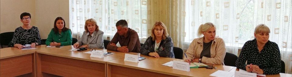 Наталья Бегуненко: В Управе Петровского внутригородского района Администрации городского округа Донецк прошло заседание Комиссии по делам несовершеннолетних и защите их прав Наталья Бегуненко: В Управе Петровского внутригородского района Администрации городского округа Донецк прошло заседание Комиссии по делам несовершеннолетних и защите их прав