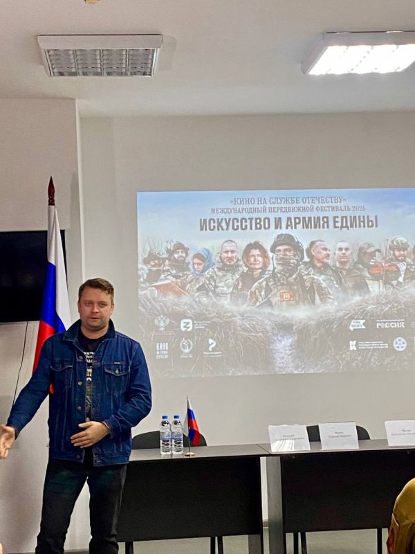 Ветераны-защитники Отечества посетили премьерный показ фильма «Кузнецы Победы» Ветераны-защитники Отечества посетили премьерный показ фильма «Кузнецы Победы»