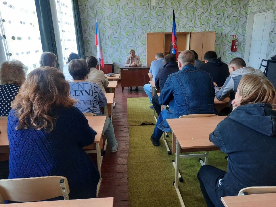 Иван Приходько: В Калининском внутригородском районе Горловки прошли встречи с жителями и трудовыми коллективами Иван Приходько: В Калининском внутригородском районе Горловки прошли встречи с жителями и трудовыми коллективами