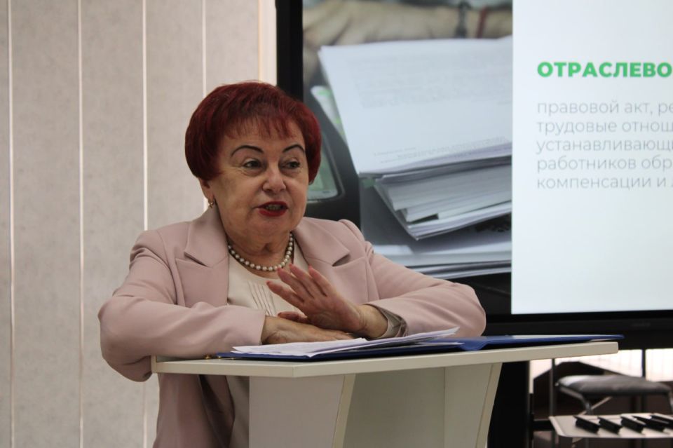 19 сентября прошло заседание Совета ректоров вузов Донецкой Народной Республики 19 сентября прошло заседание Совета ректоров вузов Донецкой Народной Республики