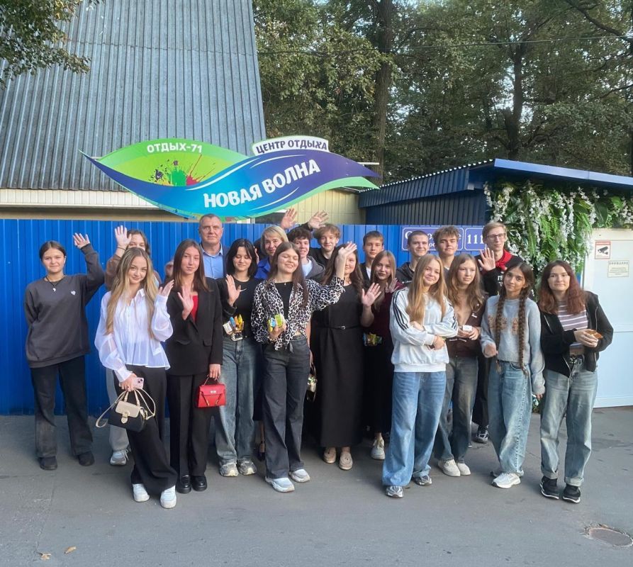 В тульском лагере «Новая волна» продолжается отдых детей из Горловки В тульском лагере «Новая волна» продолжается отдых детей из Горловки