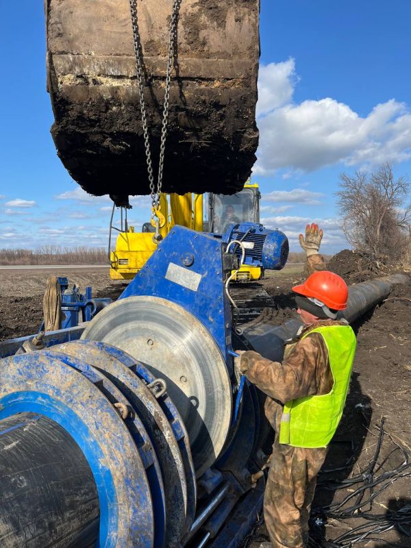 Денис Пушилин: Уже 43 автомойки с собственными скважинами безвозмездно делятся водой с жителями Республики Денис Пушилин: Уже 43 автомойки с собственными скважинами безвозмездно делятся водой с жителями Республики